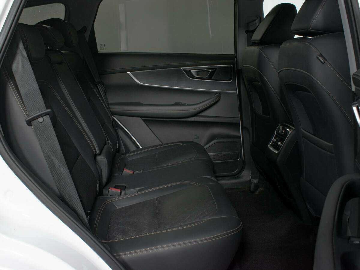 Chery Tiggo 8, 2021 Фото №10