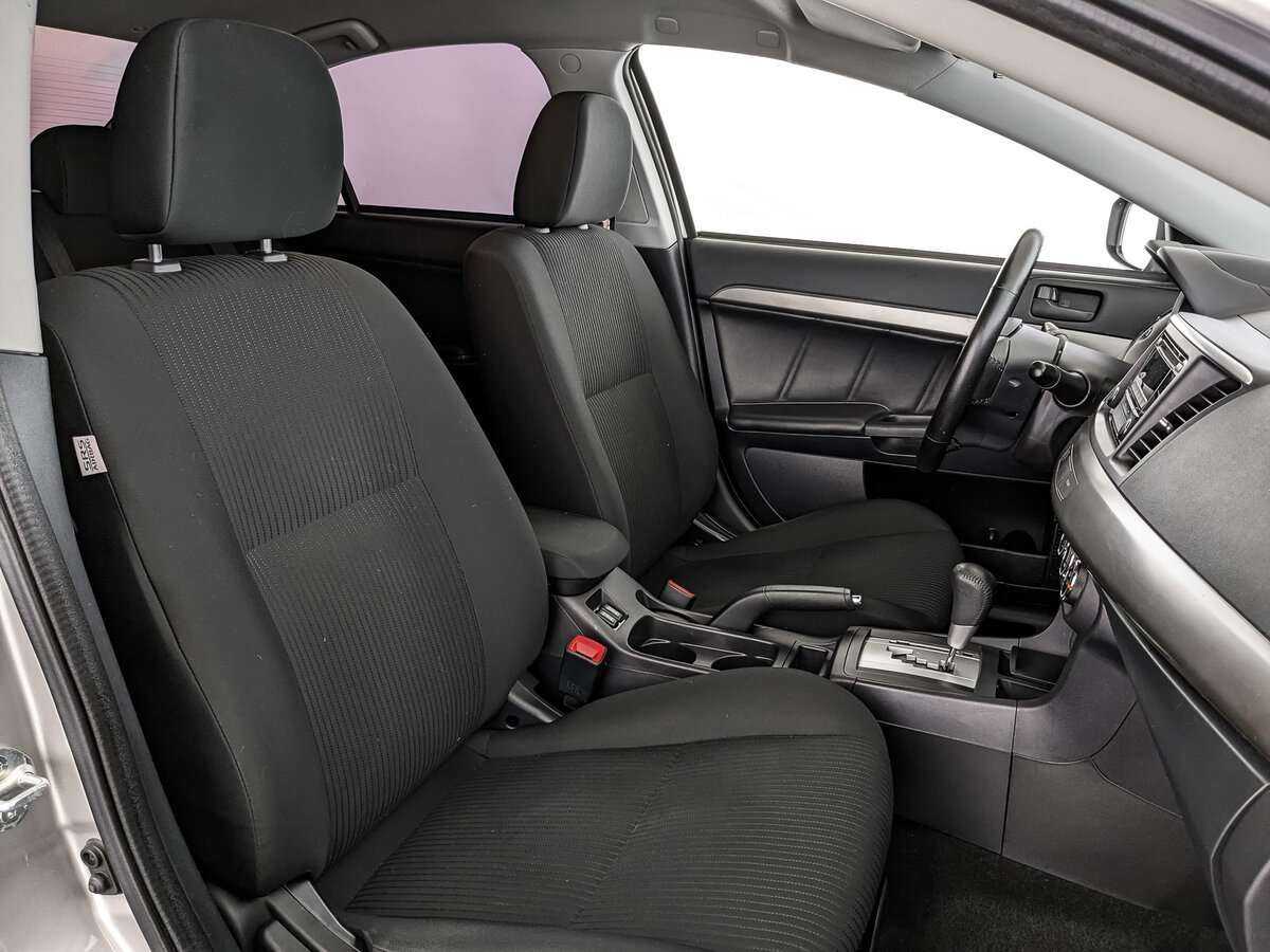 Mitsubishi Lancer, 2015 Фото №19