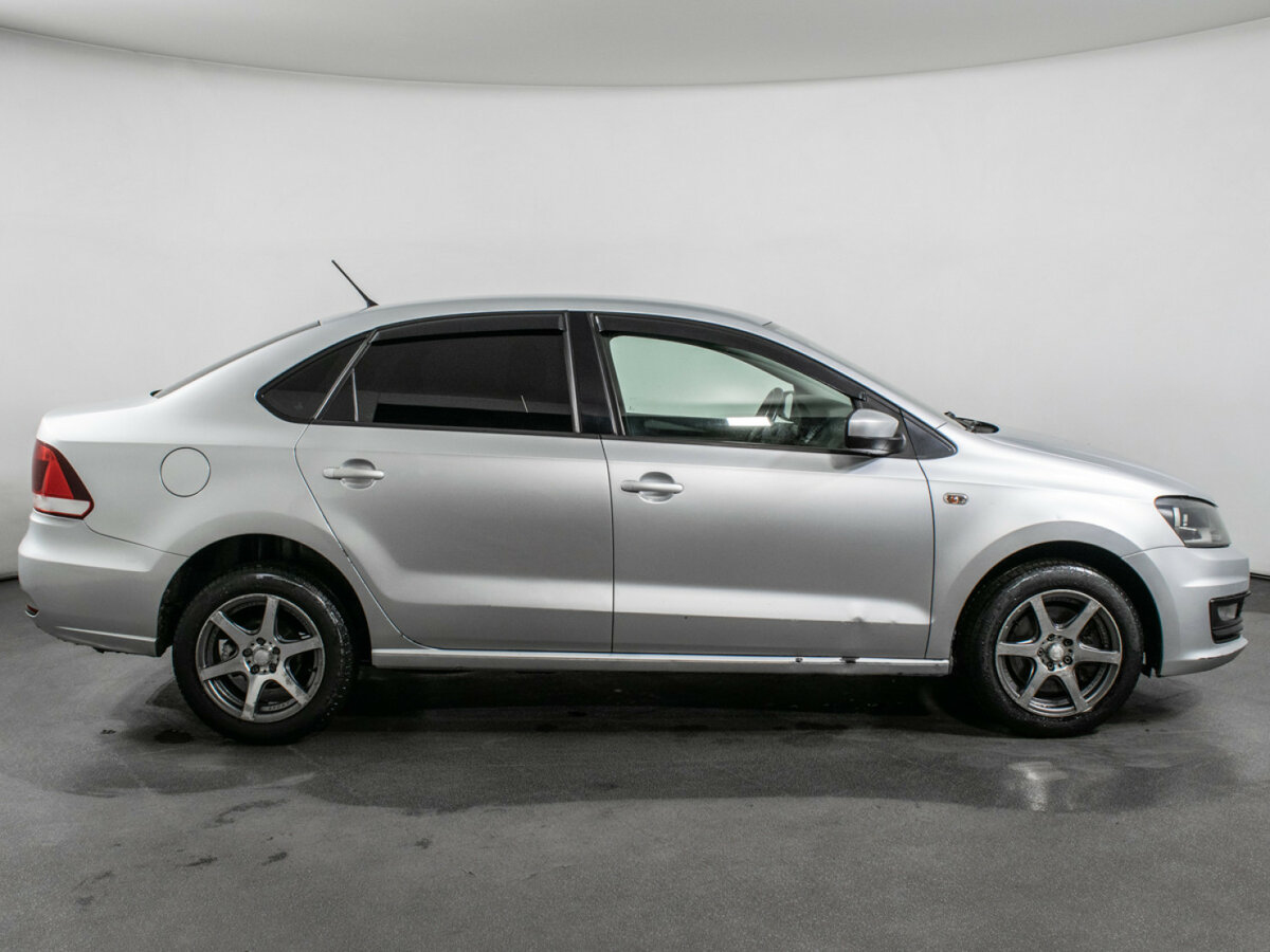 Volkswagen Polo V Рестайлинг, 2016 Фото №4