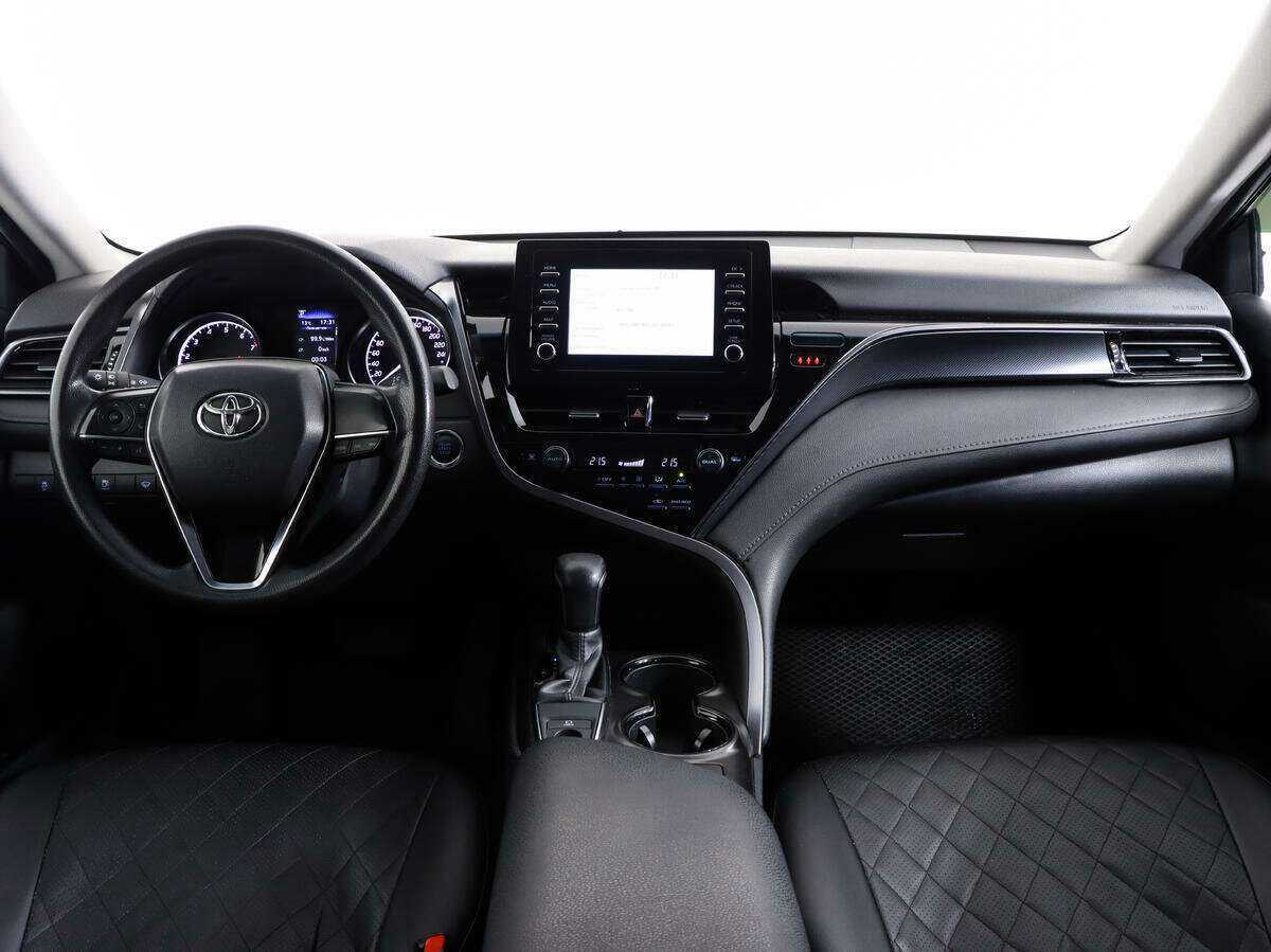 Toyota Camry, 2021 Фото №8