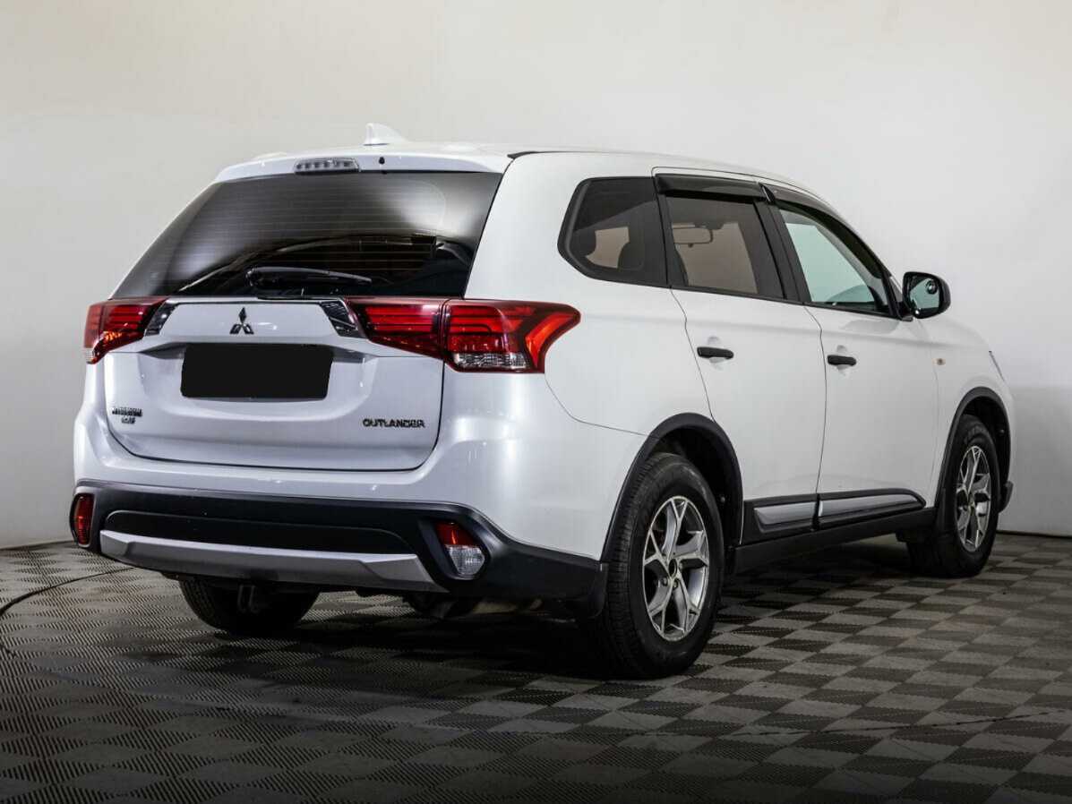 Mitsubishi Outlander, 2018 Фото №4