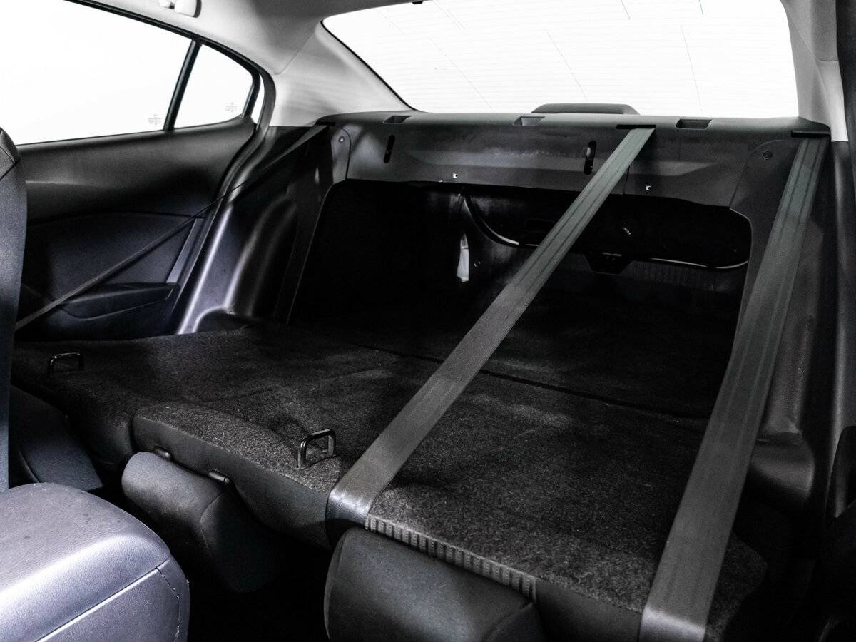 Mazda 3 III (BM), 2013 Фото №16