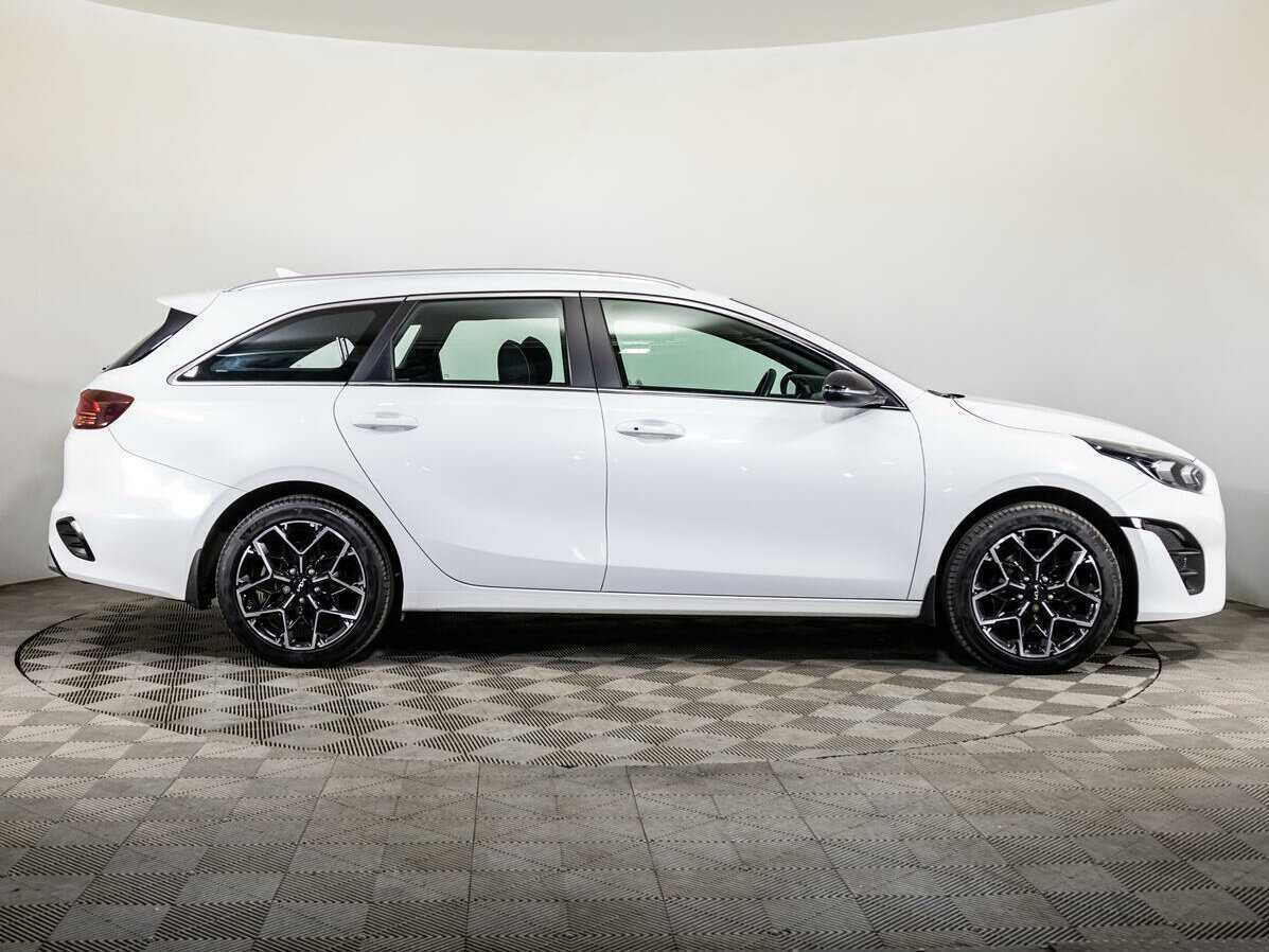 Kia Ceed, 2021 Фото №4