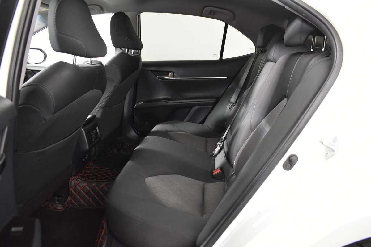Toyota Camry, 2021 Фото №7