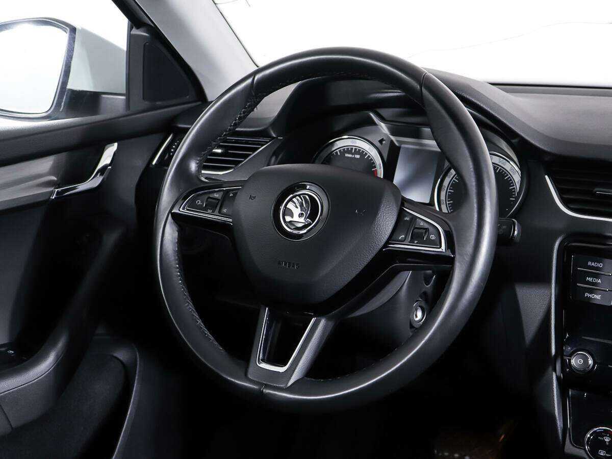 Skoda Octavia, 2018 Фото №16