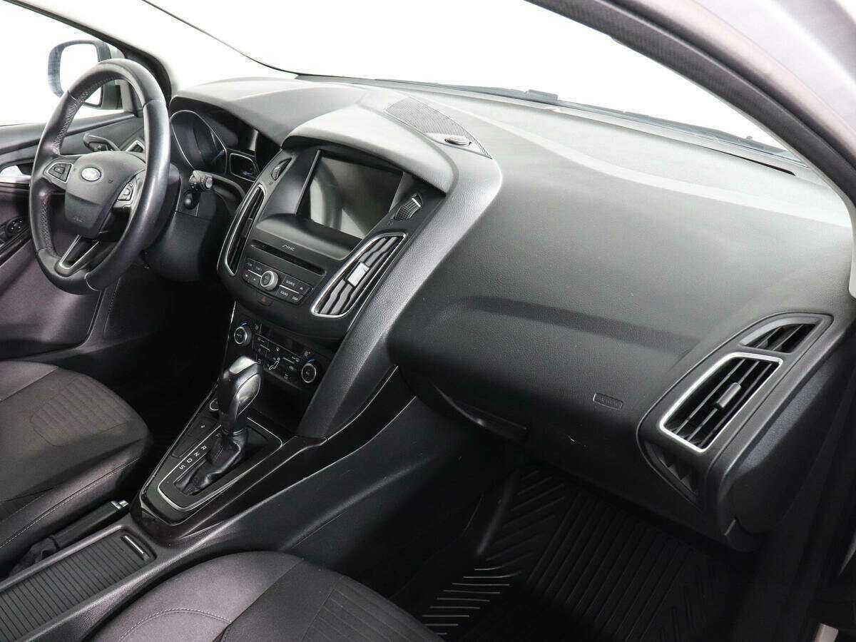 Ford Focus, 2019 Фото №10