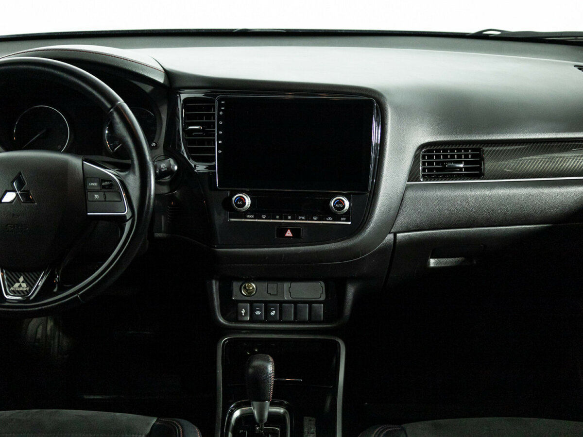 Mitsubishi Outlander III Рестайлинг 3, 2020 Фото №14