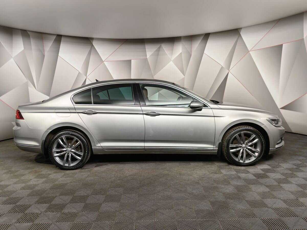 Volkswagen Passat, 2017 Фото №6