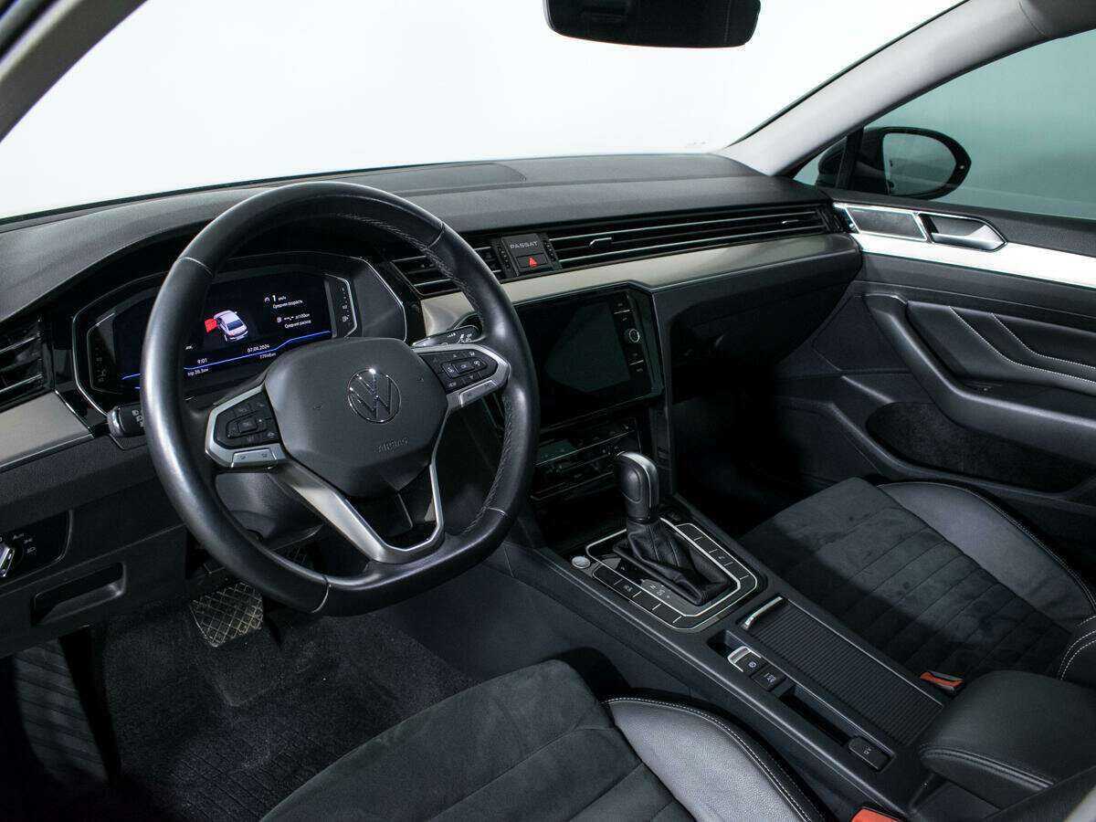 Volkswagen Passat, 2021 Фото №12