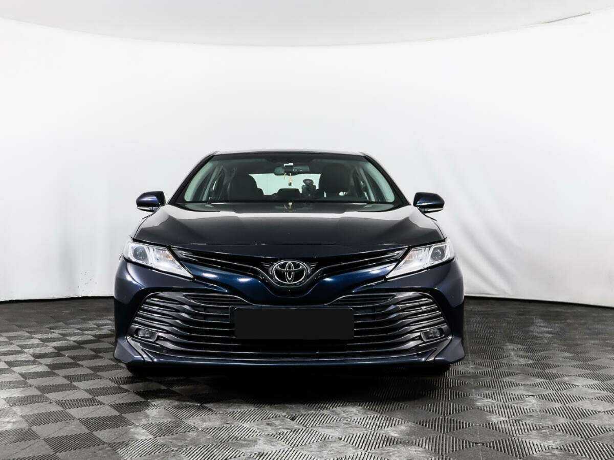 Toyota Camry, 2020 Фото №2
