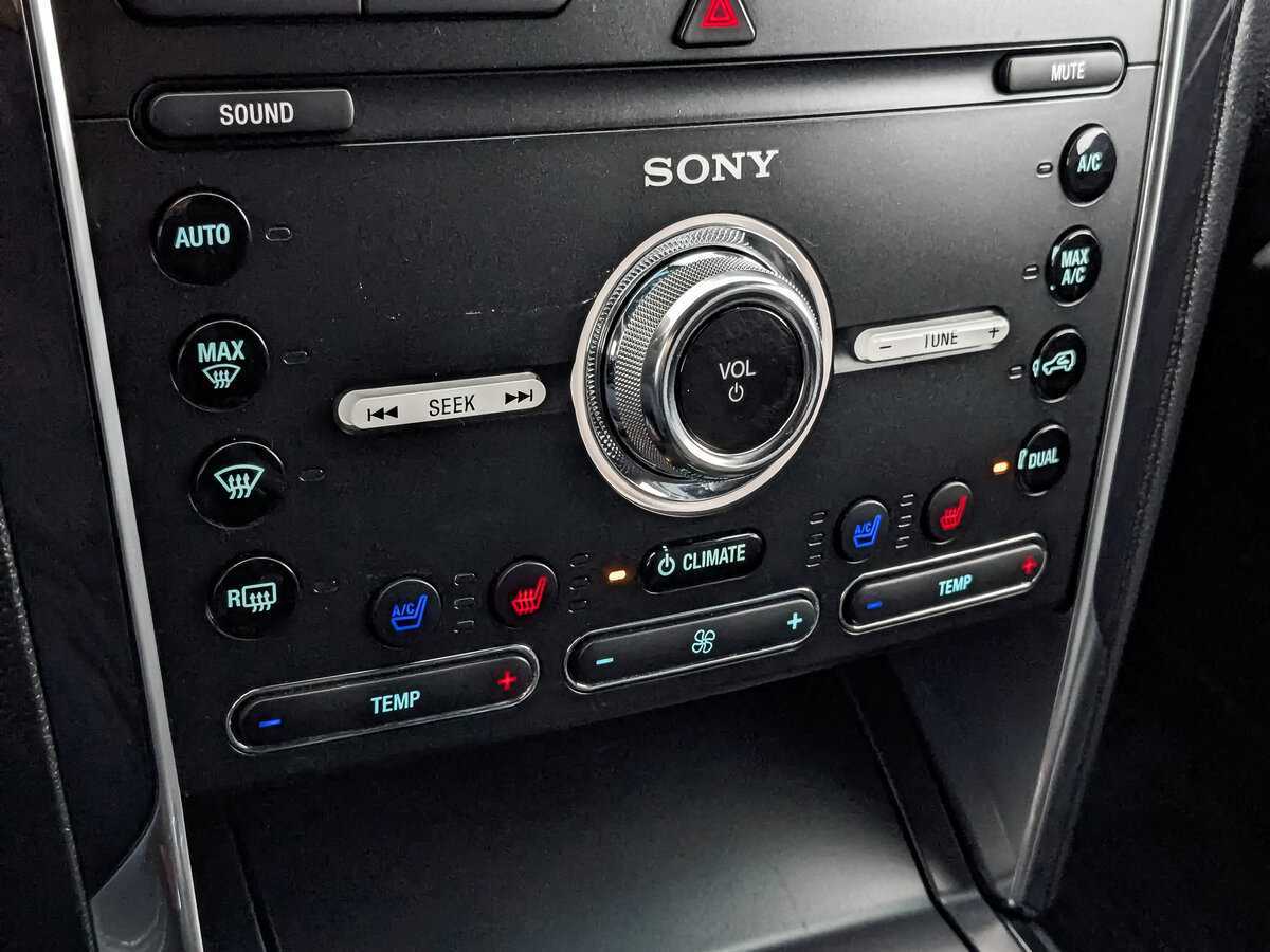 Ford Explorer, 2018 Фото №20