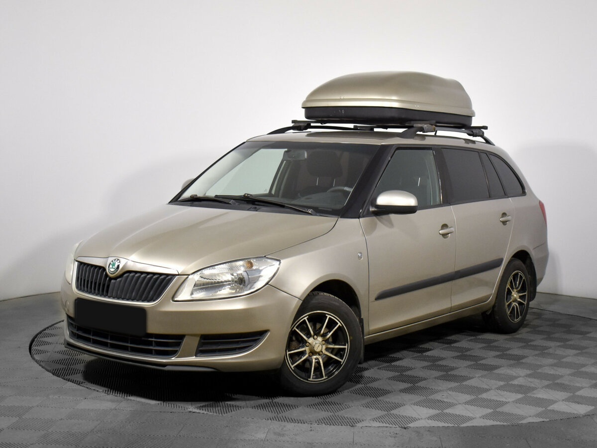 Skoda Fabia II Рестайлинг, 2012 Фото №1
