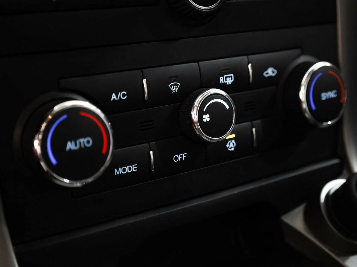 Chevrolet Captiva I Рестайлинг 2, 2013 Фото №18