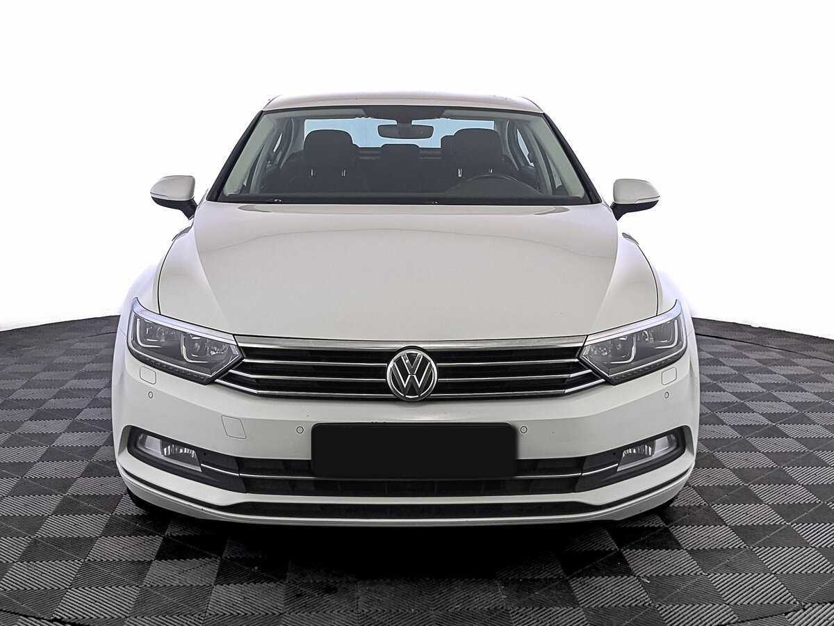Volkswagen Passat, 2019 Фото №2