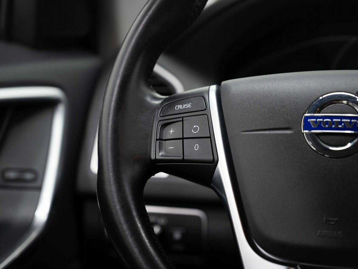 Volvo XC60, 2017 Фото №15