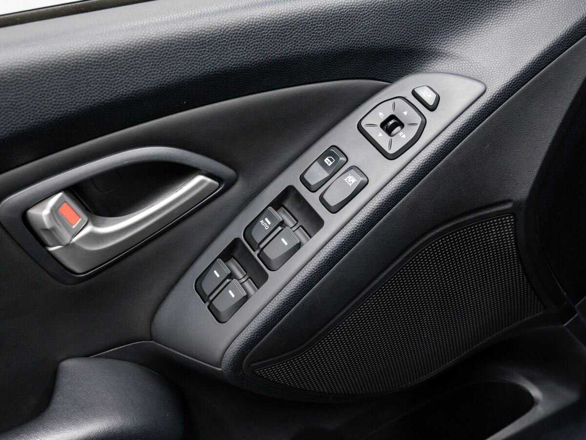 Hyundai ix35, 2012 Фото №14