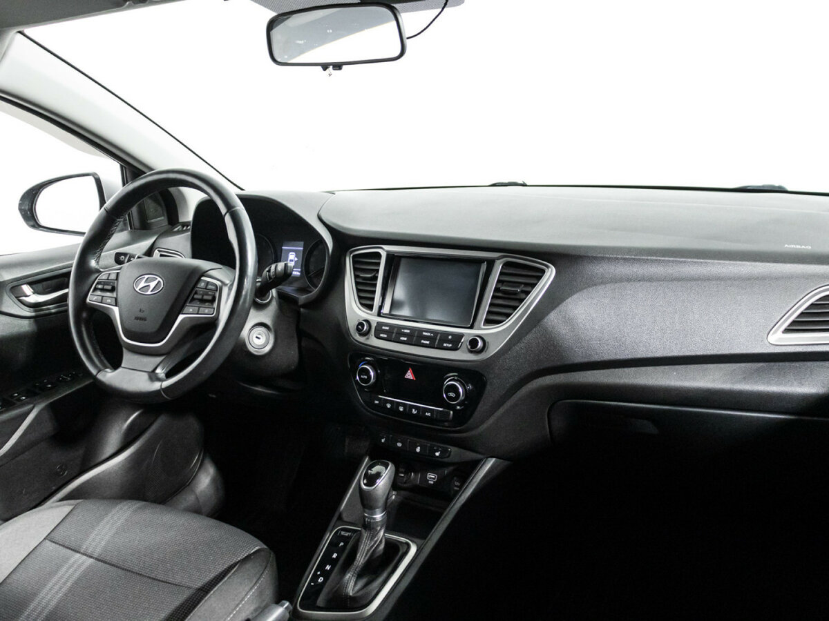 Hyundai Solaris II, 2019 Фото №9
