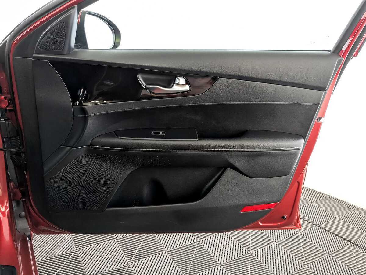 Kia Cerato, 2020 Фото №22