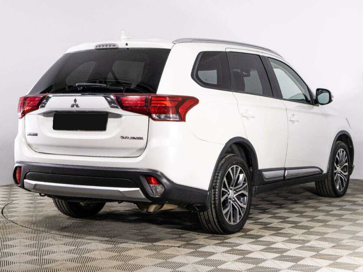 Mitsubishi Outlander, 2017 Фото №5