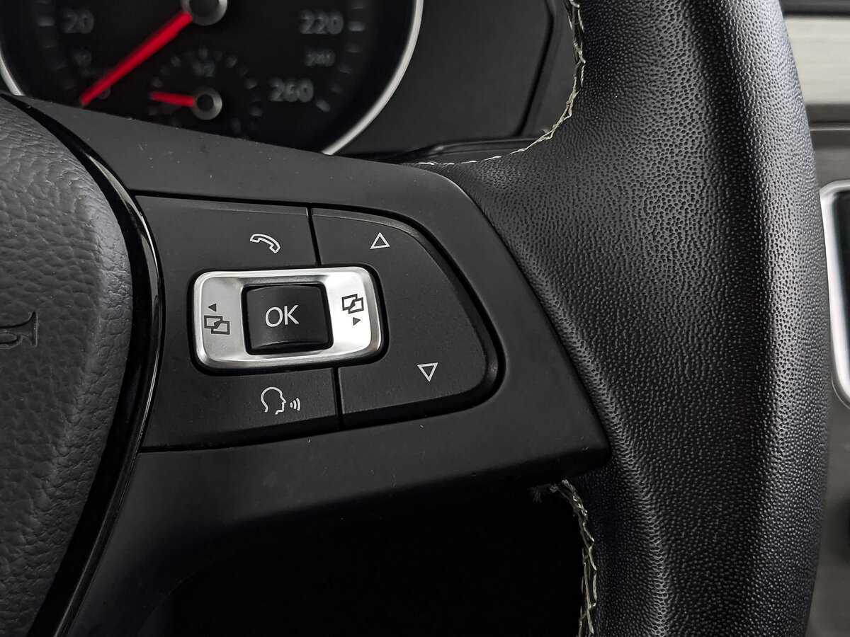 Volkswagen Passat, 2017 Фото №28