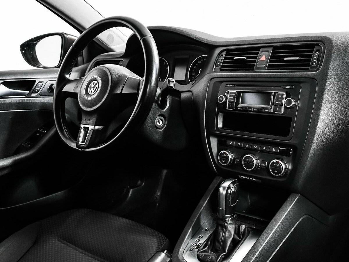 Volkswagen Jetta, 2013 Фото №9