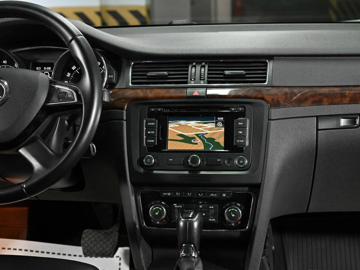 Skoda Superb DSG, 2013 Фото №9