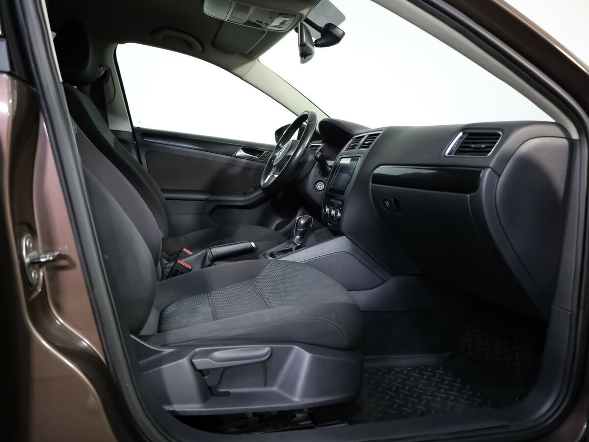 Volkswagen Jetta VI, 2014 Фото №18