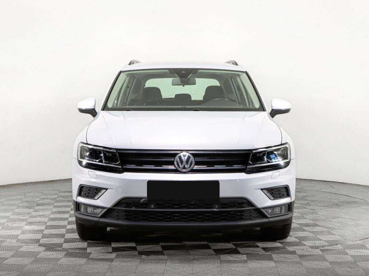 Volkswagen Tiguan L, 2020 Фото №2
