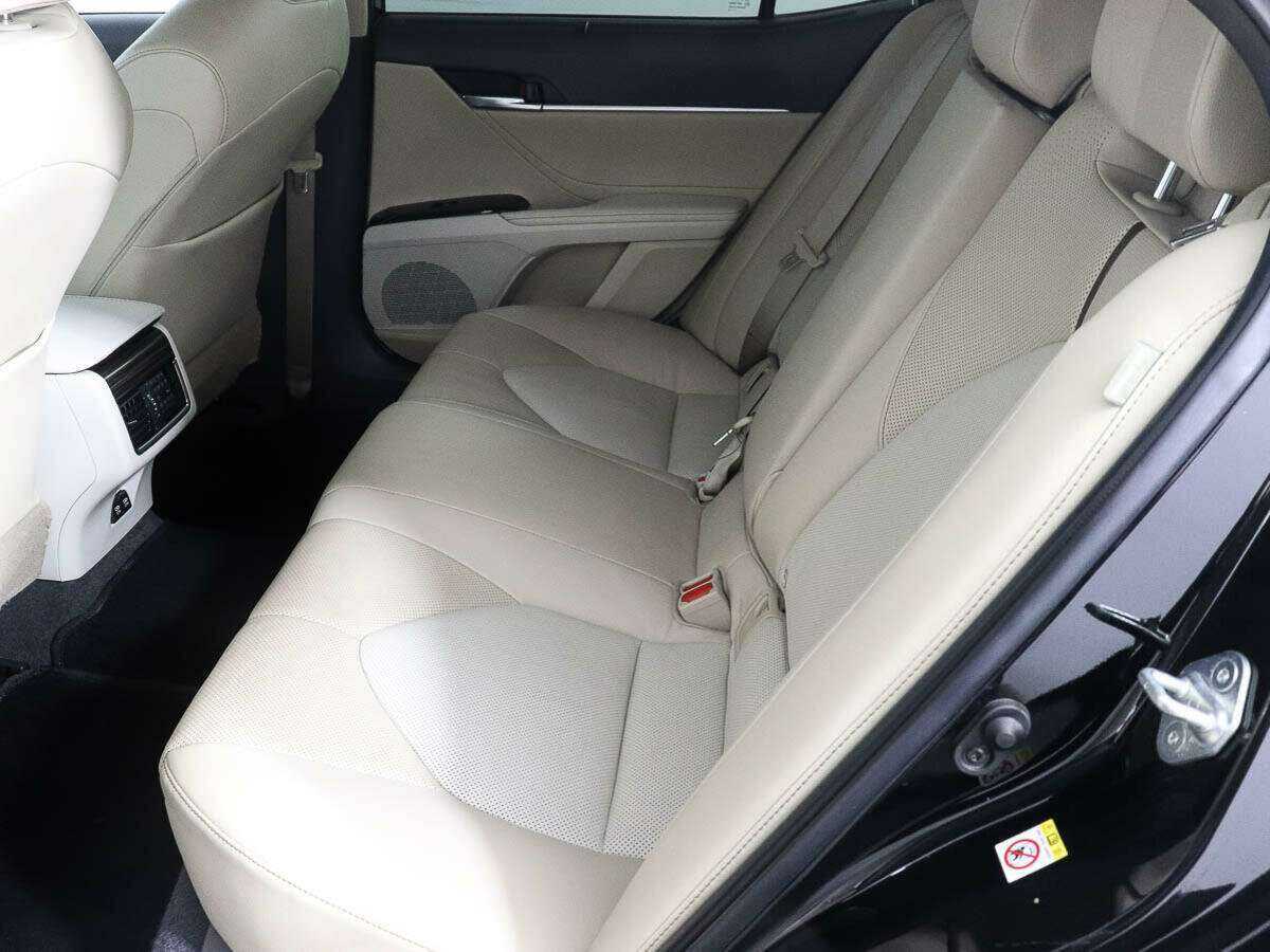 Toyota Camry, 2018 Фото №8