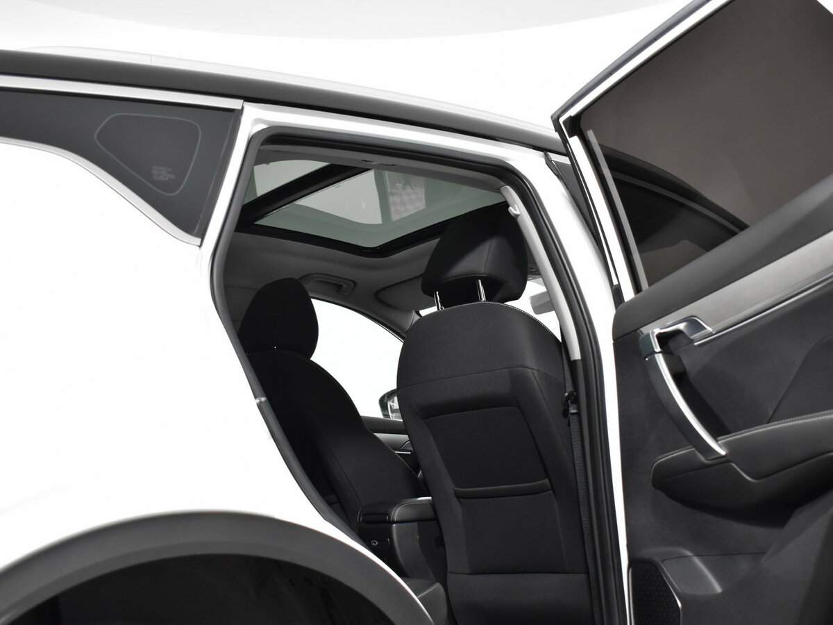 Geely Coolray, 2021 Фото №13