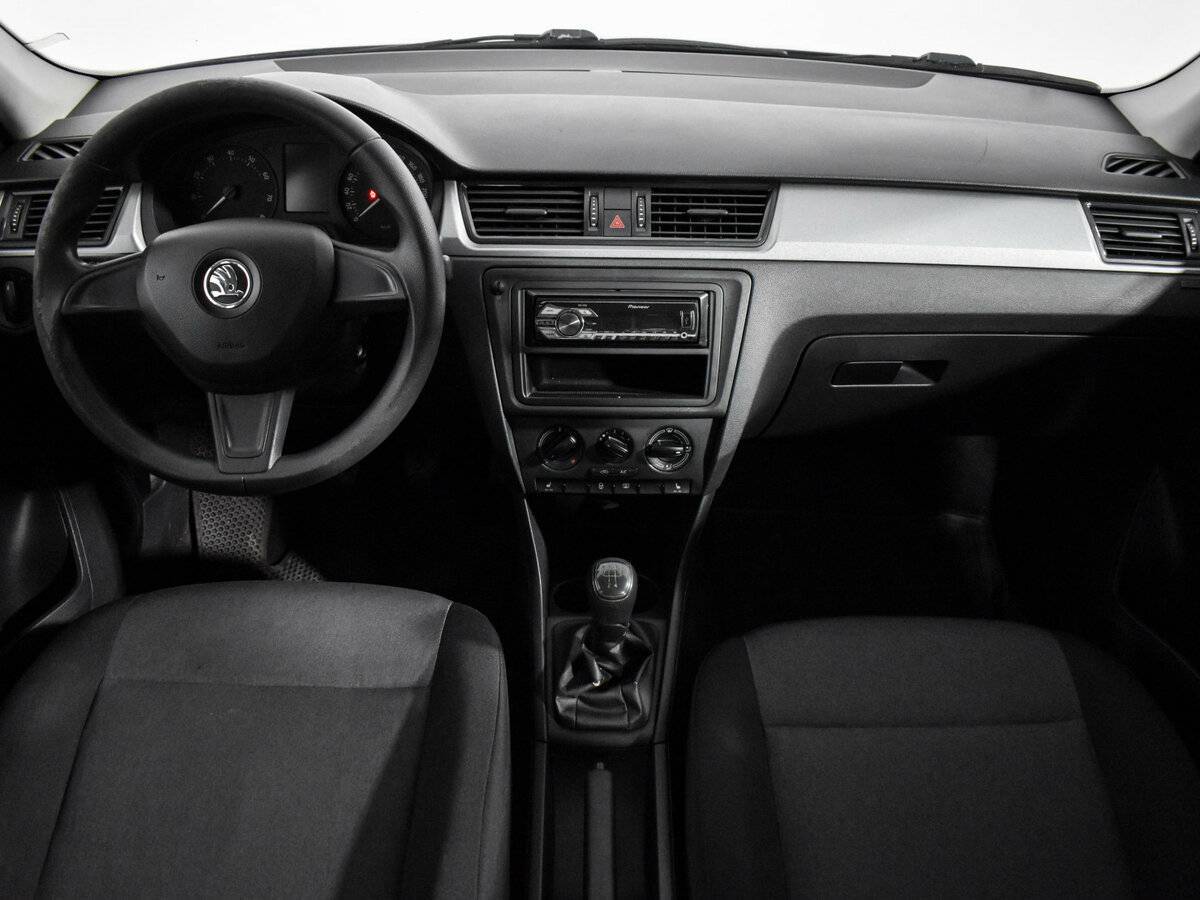 Skoda Rapid, 2014 Фото №12