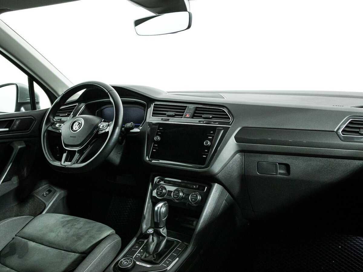 Volkswagen Tiguan, 2020 Фото №9