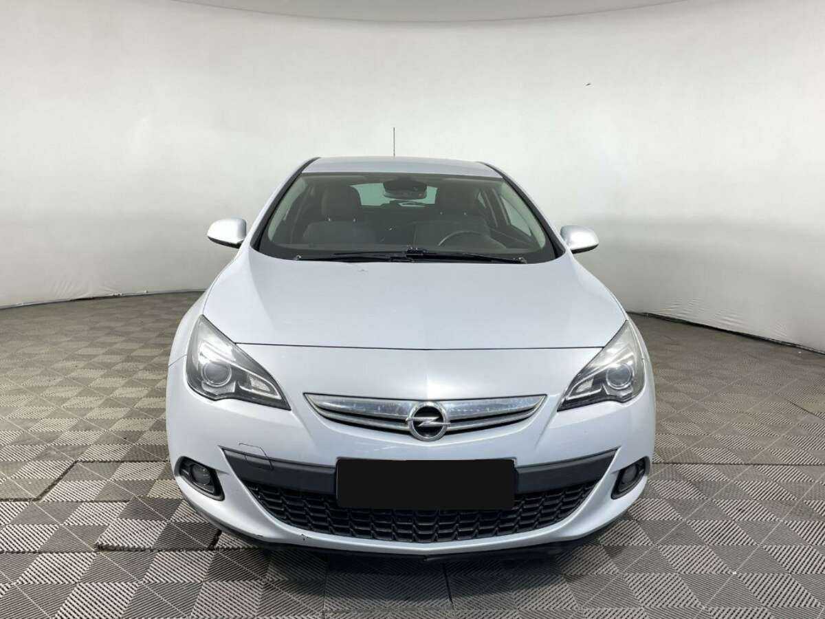 Opel Astra GTC, 2013 Фото №2