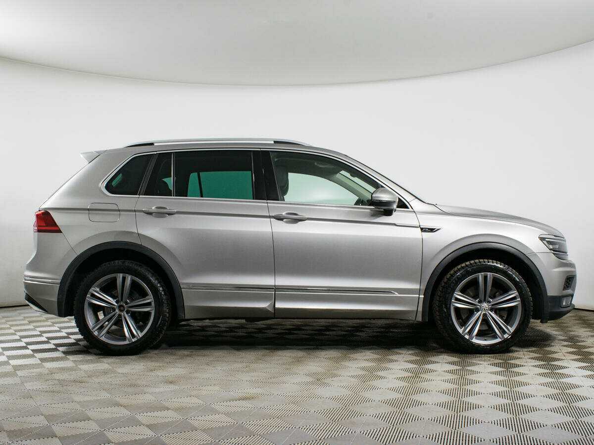 Volkswagen Tiguan, 2018 Фото №4