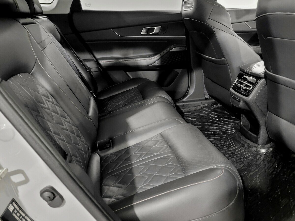 Changan UNI-K, 2023 Фото №13