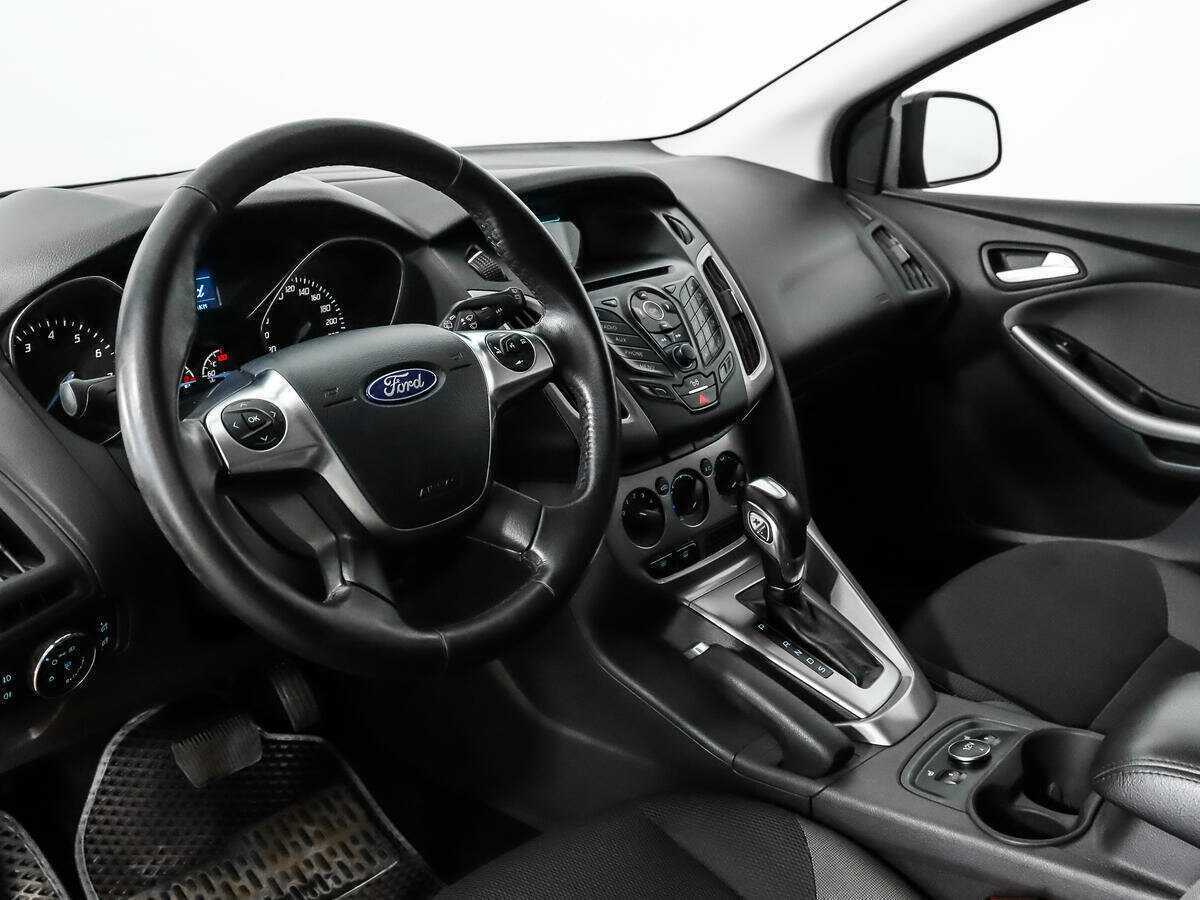 Ford Focus, 2014 Фото №8