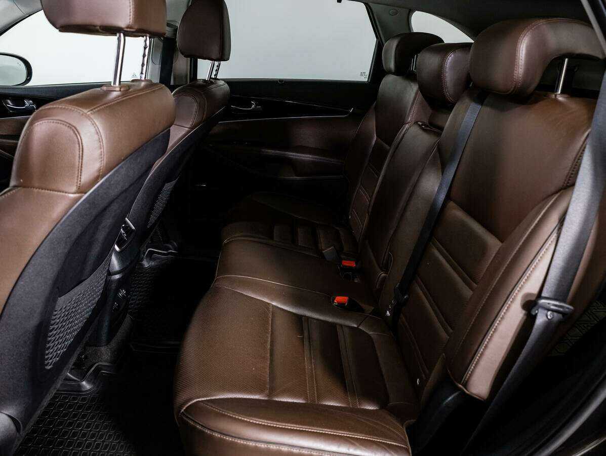 Kia Sorento, 2018 Фото №10