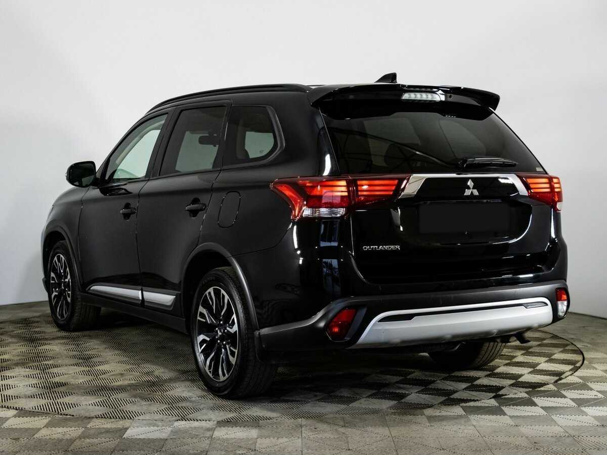 Mitsubishi Outlander, 2021 Фото №7