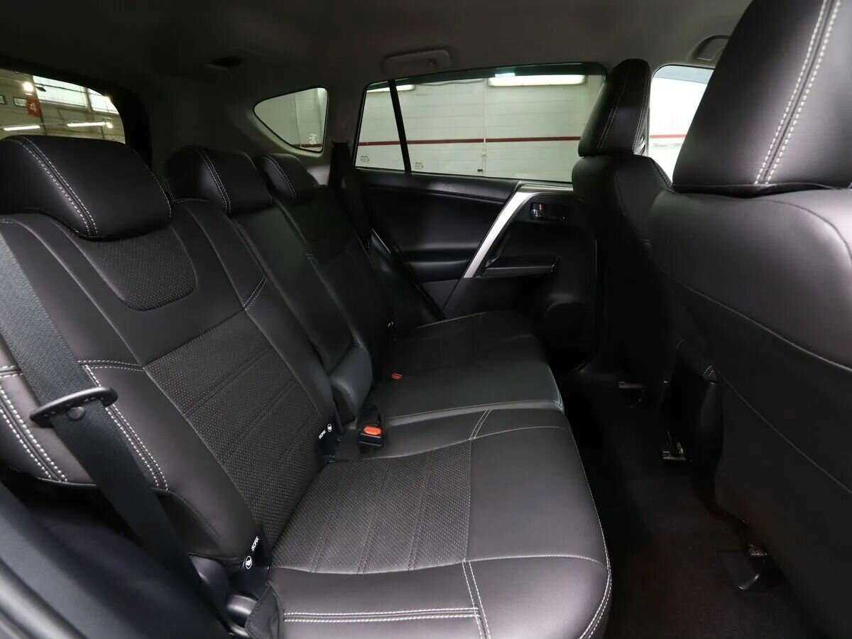 Toyota RAV4, 2019 Фото №19