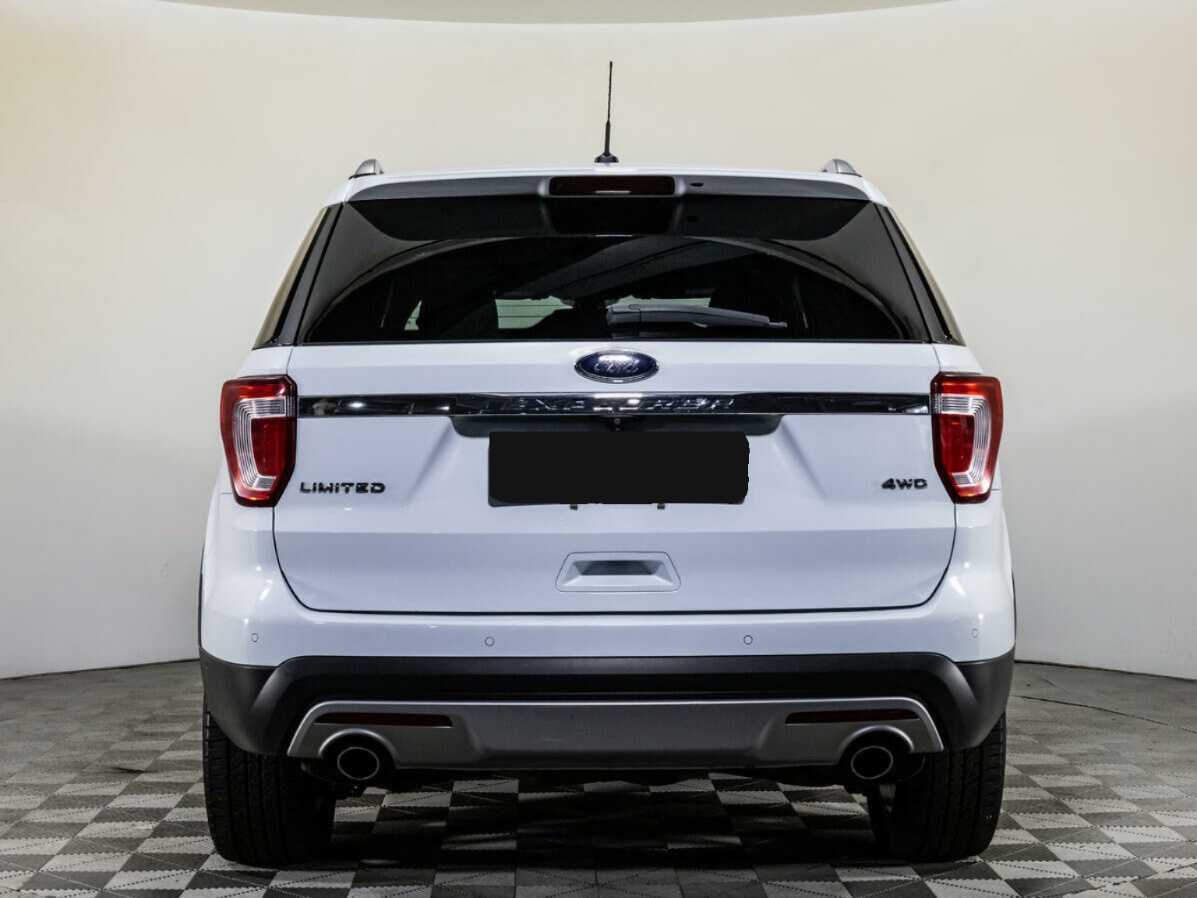 Ford Explorer, 2015 Фото №6