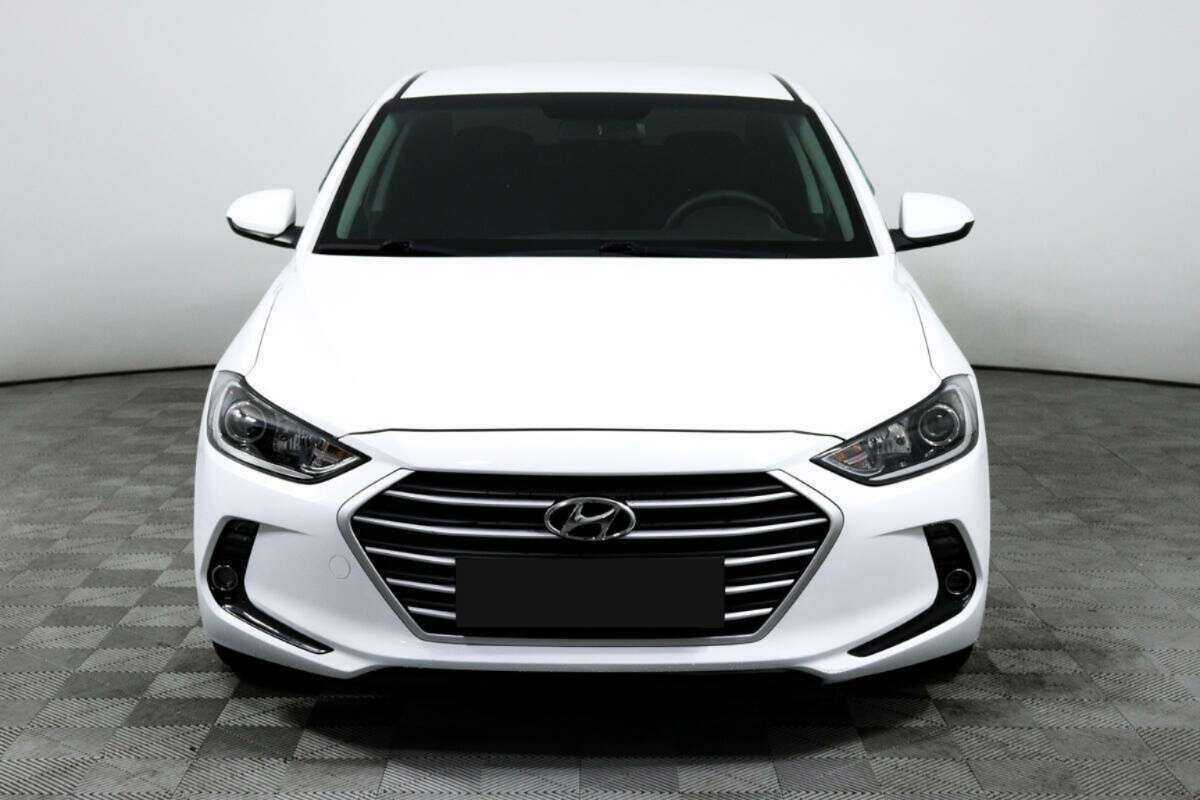 Hyundai Elantra, 2018 Фото №2