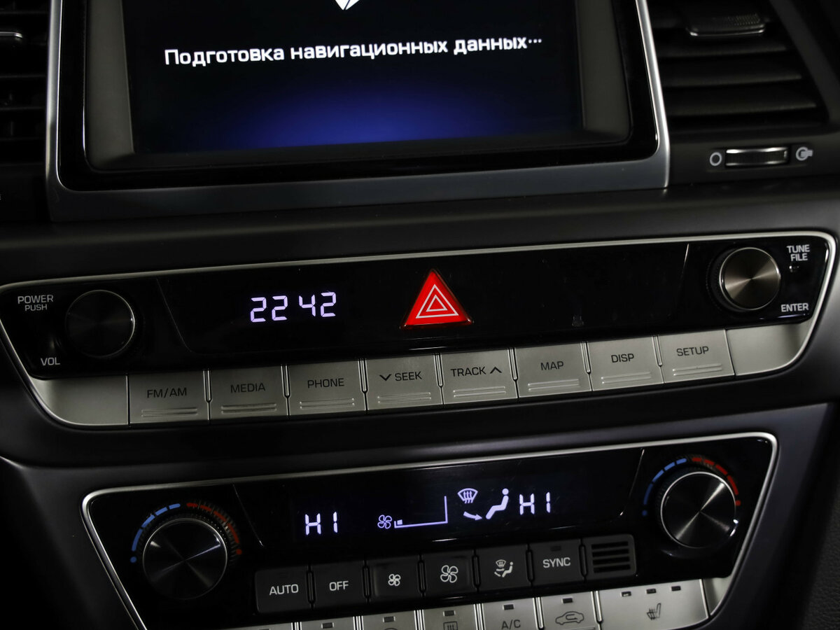 Hyundai Sonata VII (LF) Рестайлинг, 2019 Фото №16