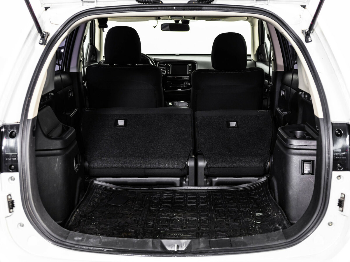 Mitsubishi Outlander III Рестайлинг 3, 2018 Фото №23