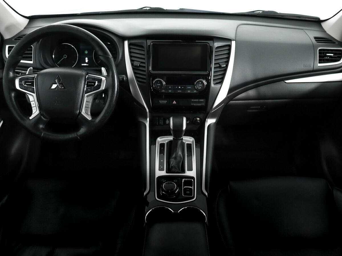 Mitsubishi Pajero Sport, 2019 Фото №13