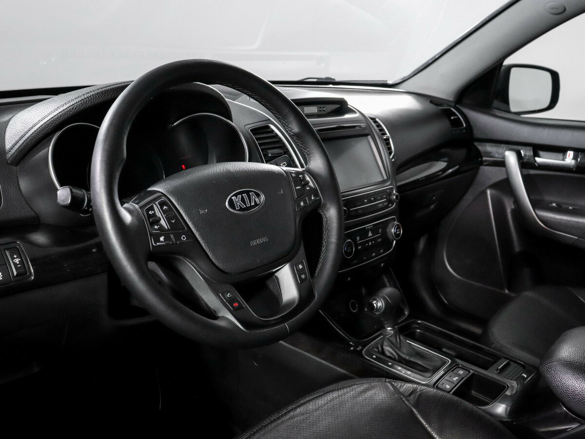 Kia Sorento II Рестайлинг, 2013 Фото №14