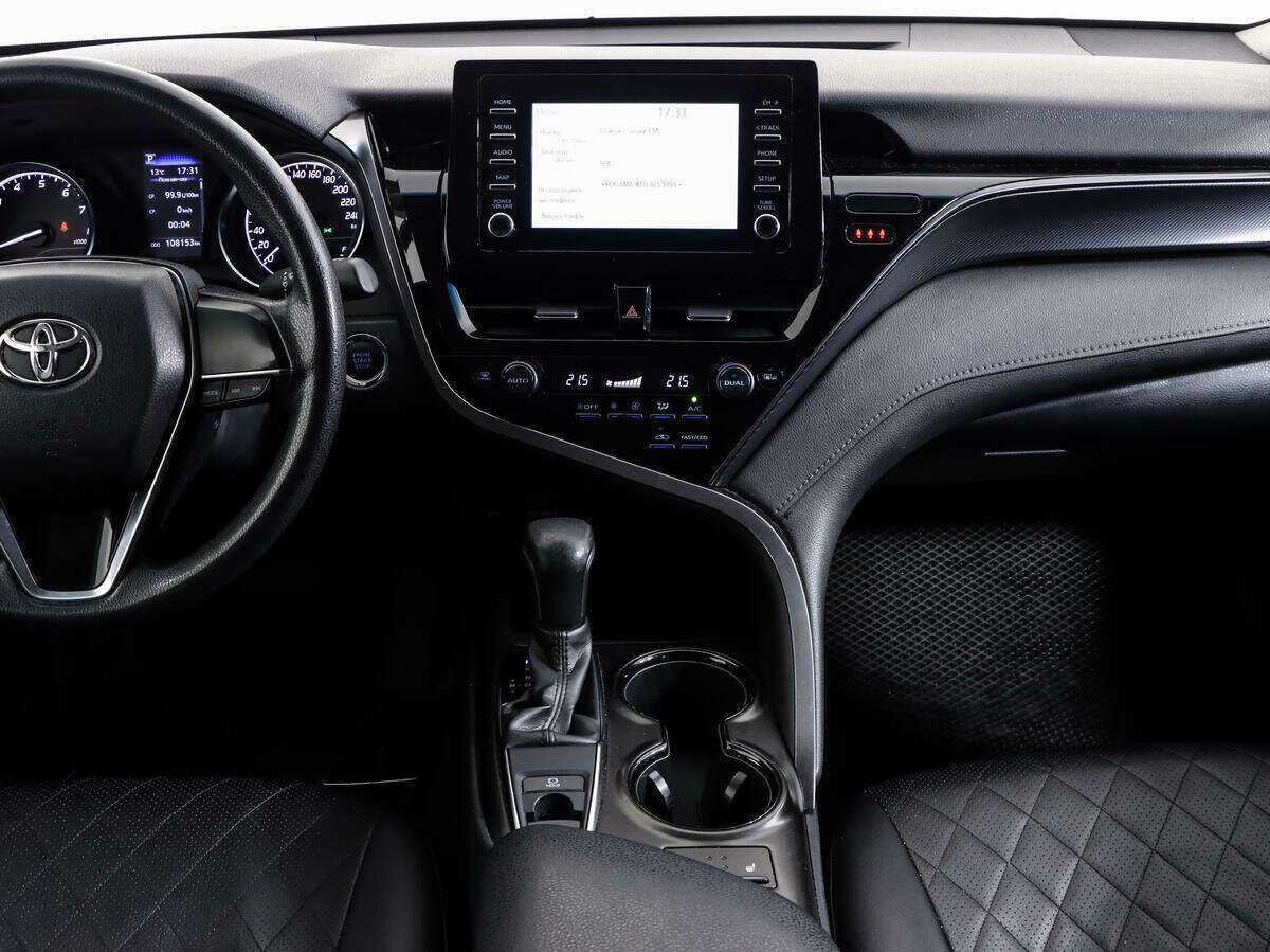 Toyota Camry, 2021 Фото №12