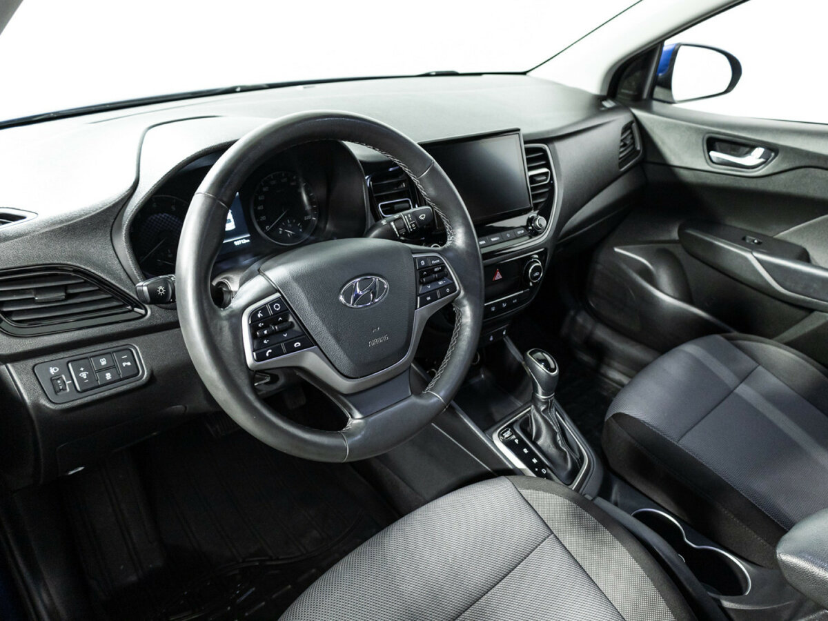 Hyundai Solaris II Рестайлинг, 2021 Фото №11