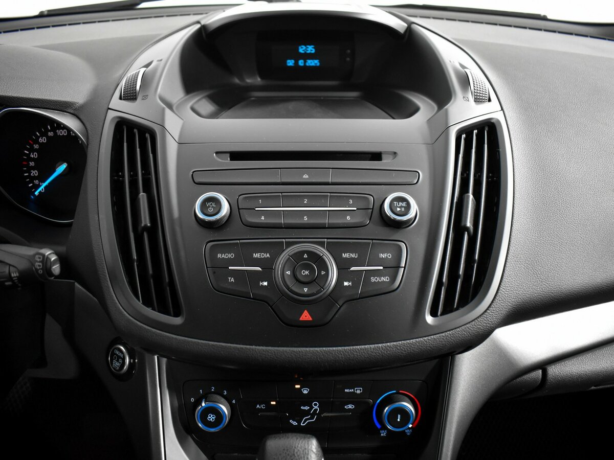 Ford Kuga II Рестайлинг, 2019 Фото №14