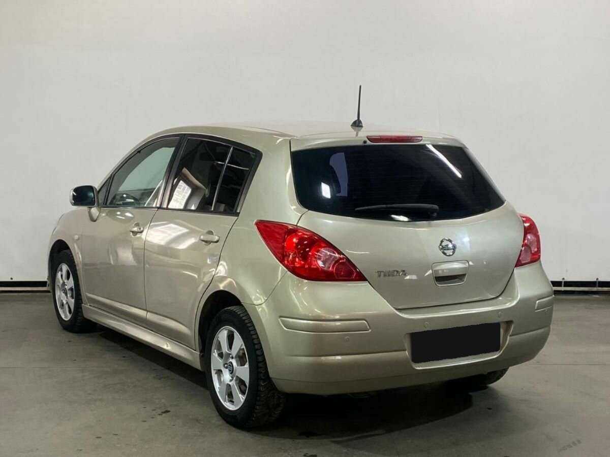 Nissan Tiida, 2013 Фото №7