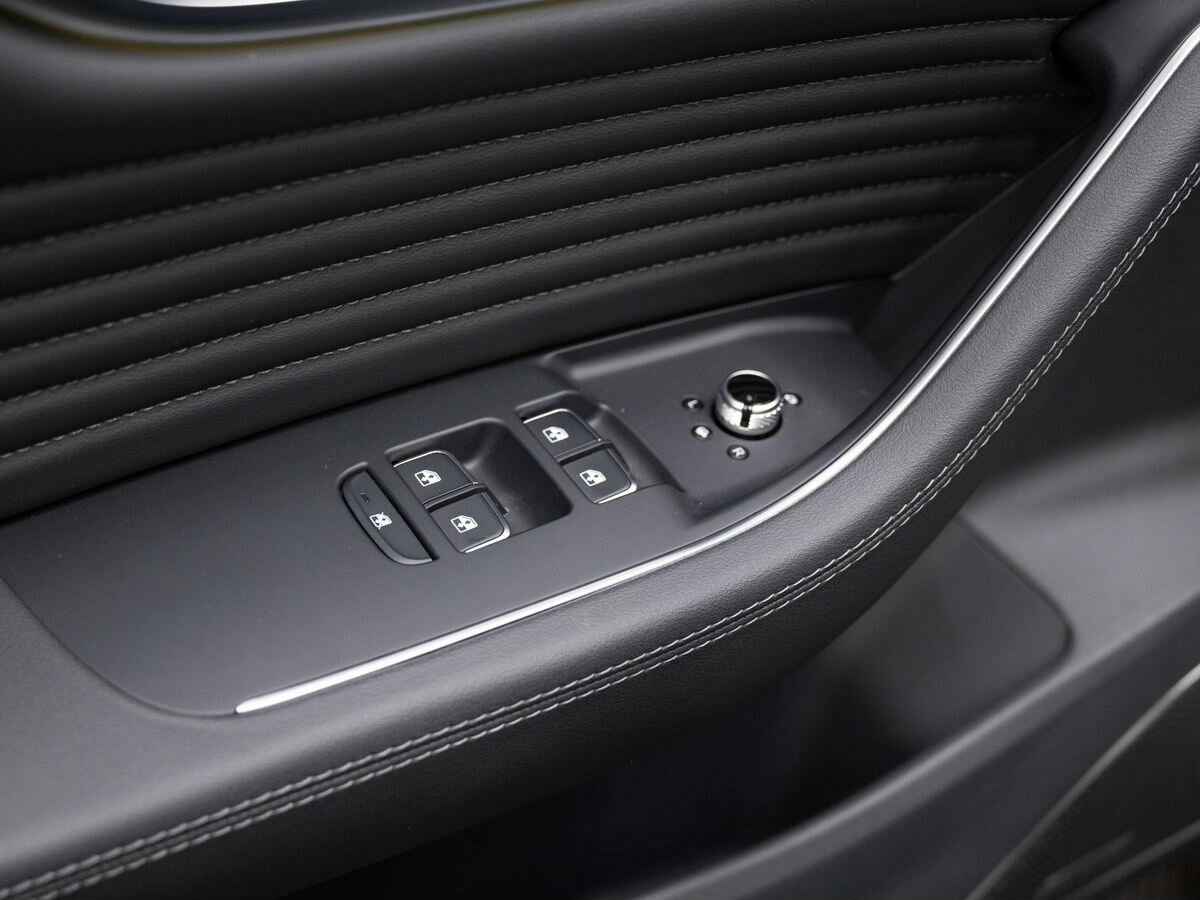 Hongqi HS5, 2023 Фото №27